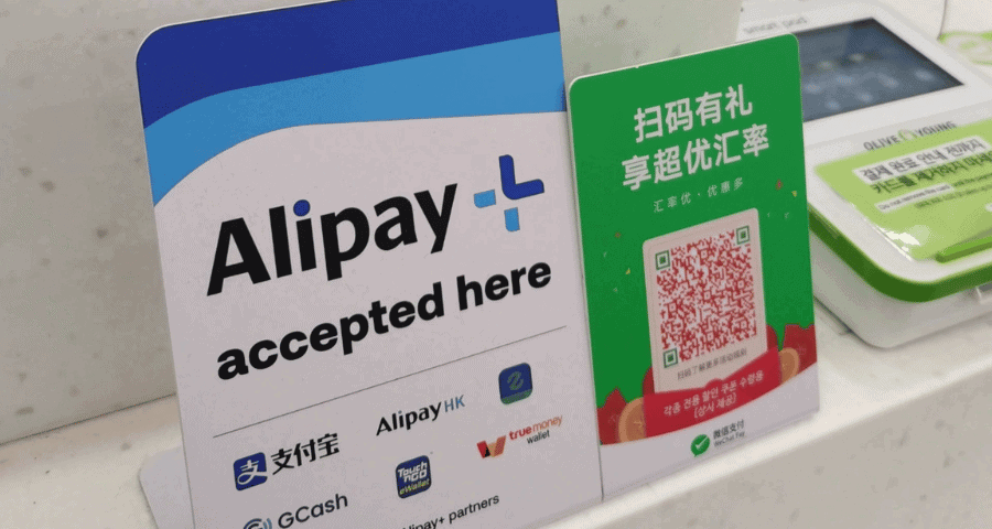 WeChat Pay and Alipay